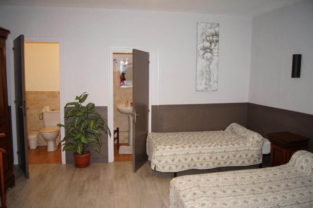 Le Grand Hotel Aups Quarto foto